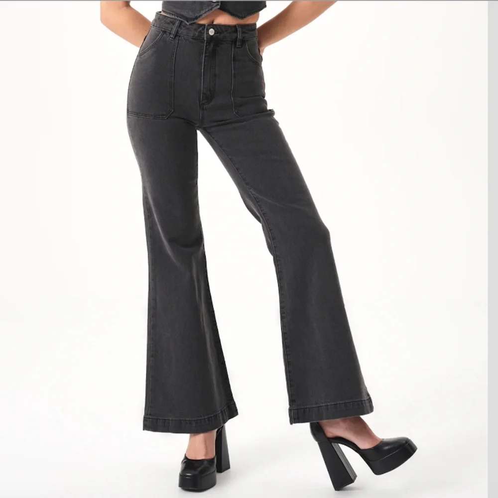 Rollas Eastcoast Flare Wide Leg Crop Jeans Womens Vintage Washed Black - Picture 1 of 13